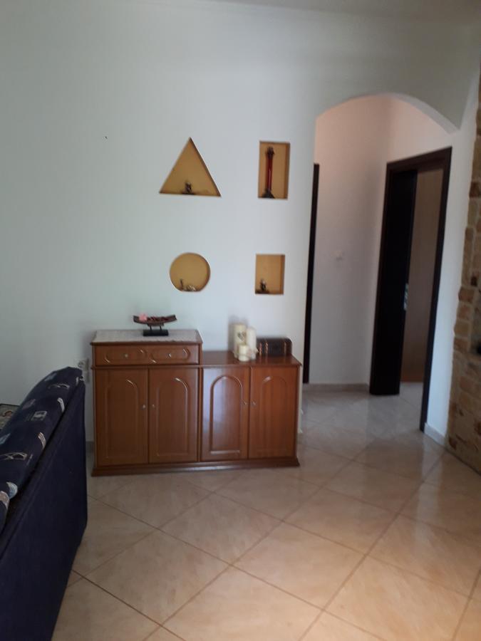 Villa Erasmia Dekarcho Buitenkant foto